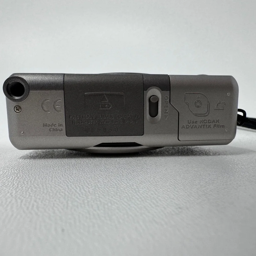 Kodak Advantix T550 APS Film‎ Camera Ektanar 28mm f3.5 Lens Silver AF